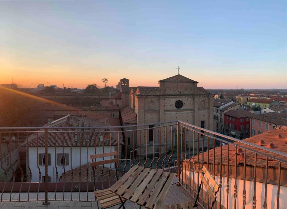 Mansarda Con Vista In Centro A Piacenza Διαμέρισμα Εξωτερικό φωτογραφία