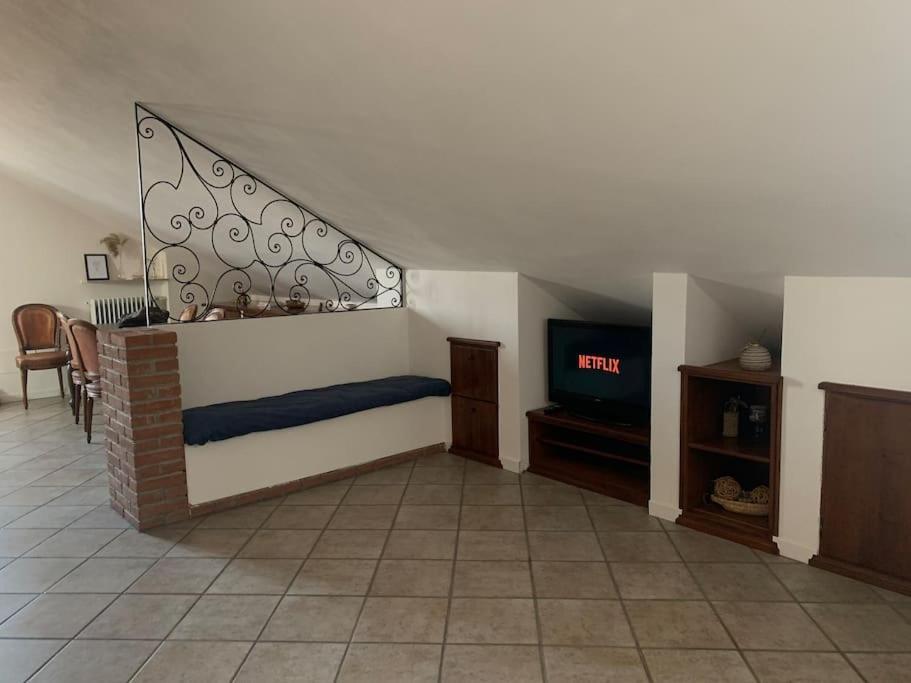 Mansarda Con Vista In Centro A Piacenza Διαμέρισμα Εξωτερικό φωτογραφία